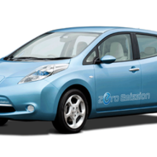 NISSAN LEAF｜日産が放つEV専用モデル