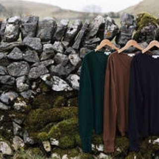 シーアイランドコットンでつくられた高級ニット、JOHN SMEDLEY