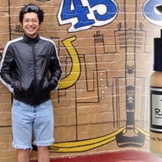 ブランドの新しい顔、第1回「トム・ロビン アンバサダー」決定