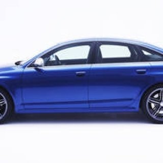 アウディ 100年の歴史が創造した孤高のサルーン