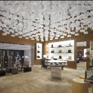 LOUIS VUITTON｜ルイ・ヴィトン 表参道店にウォッチ＆ファインジュエリー サロン誕生