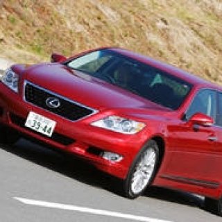 レクサス LS460 バージョンSZ｜スポーティな感覚を拡大