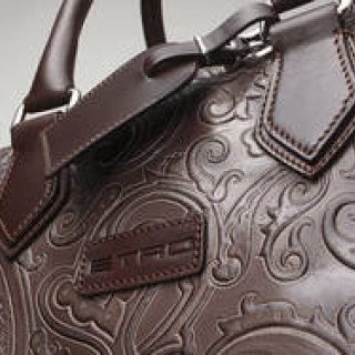 ETRO｜かけがえのない時をともに、旅するバッグ