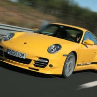 PORSCHE 911 turbo（前編）｜フラッグシップからグランドツアラーへ