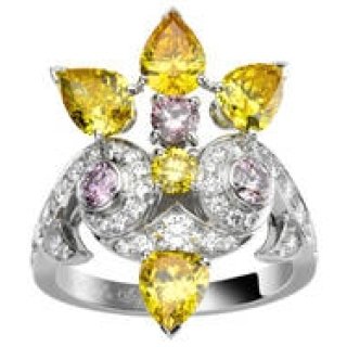 ヴァン クリーフ＆アーペル｜“魔法”の一瞬を捉えたジュエリーの世界