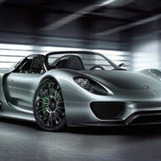 PORSCHE 918 Spider Concept｜ポルシェが誇るハイブリッドシリーズの頂点