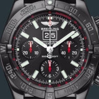 BREITLING｜ブラックバード・ブラックスチール