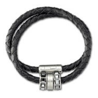 スワロフスキー｜ブラック・クリスタルのメンズジュエリー登場