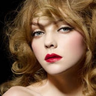 NARS｜ピュアマットリップスティック発売ショートフィルム公開