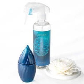 AYURA｜アユーラ15周年記念コフレ「オードムーンコレクションII」