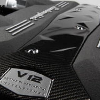 Lamborghini｜ランボルギーニ V12エンジンを新開発