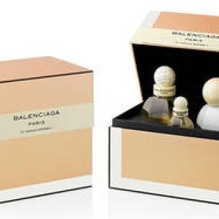 BALENCIAGA｜肌の上で重ねる特別なプレステージセット