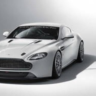 ASTON MARTIN Vantege GT4｜アストンマーティン ヴァンテージ GT4