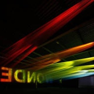 2011 ミラノサローネ 最新リポート｜CANON