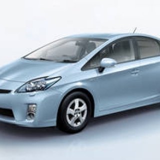 TOYOTA PRIUS│トヨタ プリウス 特別仕様車にニューカラー