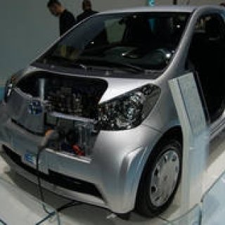 TOYOTA｜トヨタ　PHVとEVをカーシェアリング