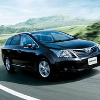 トヨタ アベンシス｜TOYOTA AVENSIS　ステーションワゴンを逆輸入