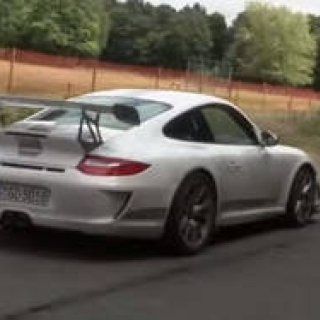 PORSCHE 911GT3 RS4.0 |997最終モデルの走りを動画で公開