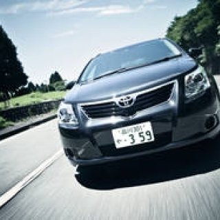 Toyota Avensis｜トヨタ アベンシス　： A European Life Style CHAPTER 1