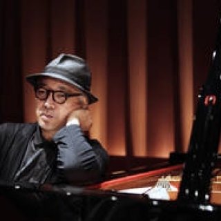 INTERVIEW｜坂本龍一氏インタビュー　 教授、kizunaworldを語る