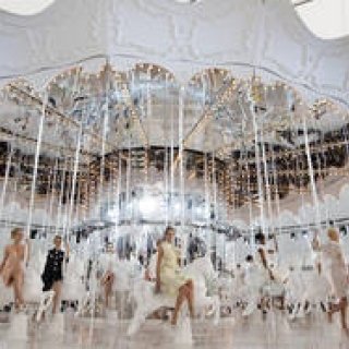 萩原輝美のファッション・デイズvol.41｜ルイ・ヴィトン、コム デ ギャルソン