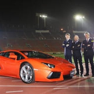 ランボルギーニ アヴェンタドール日本上陸！｜Lamborghini