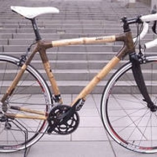 ZAMBIKES｜ザンビアの竹製自転車フレーム「ZAMBIKES バンブーバイク」
