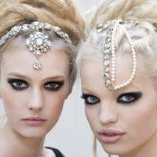 CHANEL｜2011-12 シャネル メティエダール・コレクション「パリ-ボンベイ」メイクアップ