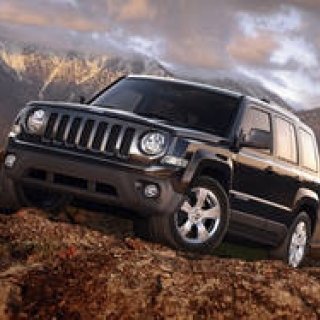 ジープ パトリオット、2012年モデルに2WDを国内初投入｜Jeep