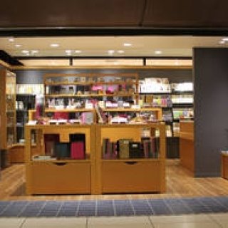 itoya｜駅ナカ施設「Echika fit 東京」に『itoya topdrawer』オープン