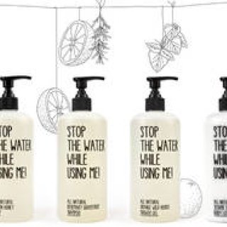 STOP THE WATER WHILE USING ME！｜世界初、水を守るために生まれたヘア・ボディケアブランド