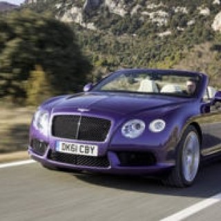 コンバーチブル版V8モデルが正式デビュー｜BENTLEY