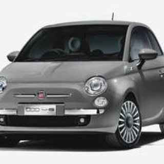 フィアット500にナポリのシンボルをイメージした特別仕様|Fiat