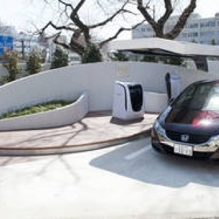 CO2をいっさい排出しないソーラー水素ステーションが誕生｜HONDA