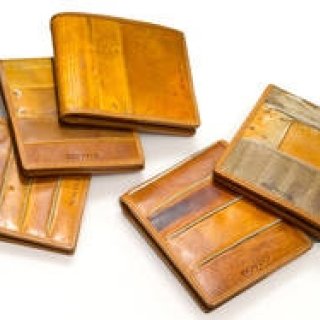 COACH│思い出のグローブを世界でひとつだけの財布にリメイク