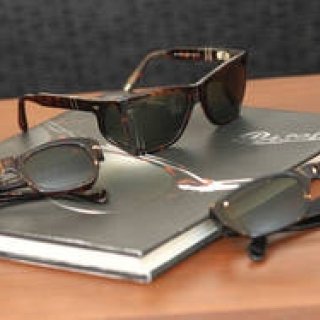 Persol｜ショールーム＆サロン「Peace 81」が青山にオープン