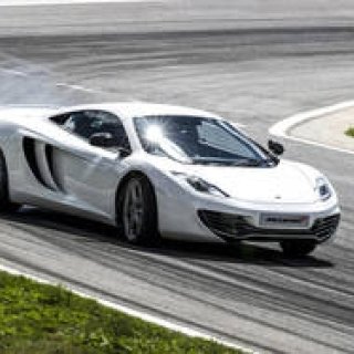 マクラーレンMP4-12Cが625psにパワーアップ｜McLaren