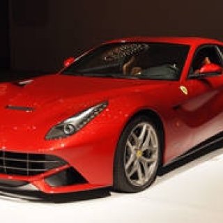 F12ベルリネッタ 日本上陸｜Ferrari