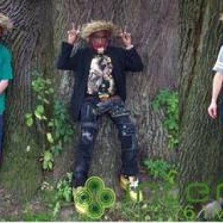 松浦俊夫｜心地よいモダンミュージックを、吹き抜ける風にのせて