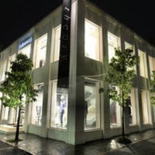 Theory｜青山店で1日限定のイベント