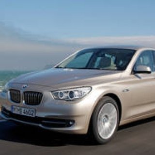 BMWグランツーリズモに新型V8エンジン｜BMW