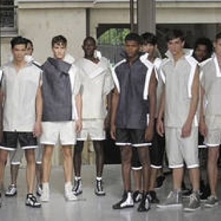 ISSEY MIYAKE｜「ELTTOB TEP ISSEY MIYAKE」銀座店と船場店に注目