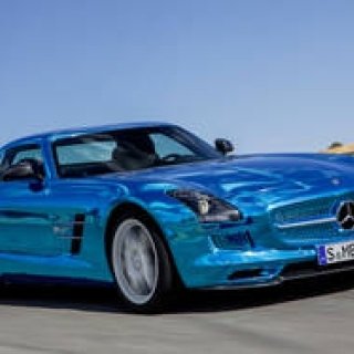 メルセデス・ベンツ SLS AMGのEVモデルがついに市販化|Mercedes-Benz