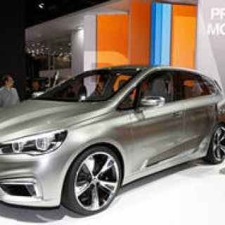 パリ現地リポート｜BMW