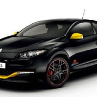 トゥインゴとメガーヌにレッドブル・レーシング カラーの特別限定車|Renault