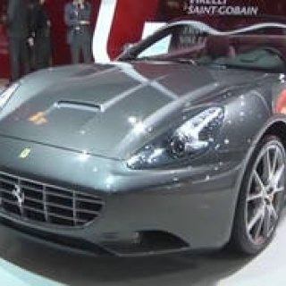 次期エンツォに採用する新型シャシーの動画を公開｜Ferrari