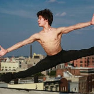 MOVIE│異なる環境を生きながら、夢を追う6人の子どもたちのドキュメンタリー『ファースト・ポジション 夢に向かって踊れ！』