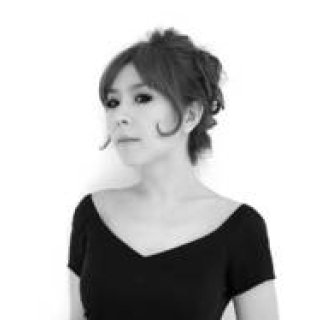 MUSIC｜ジャズシンガーakikoが東京と大阪でライブを開催