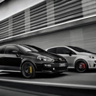 さそり座の特別プント｜Abarth