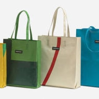 FREITAG｜シンプルでタイムレスな“TOTE MODERN”なトートバッグ